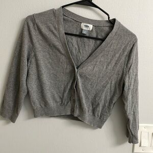 Lightweight cardigan sweater